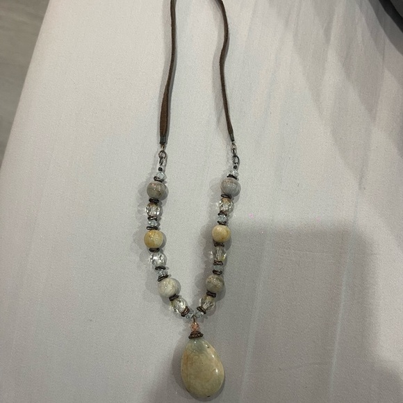 Necklace with stone very unique - Picture 3 of 3